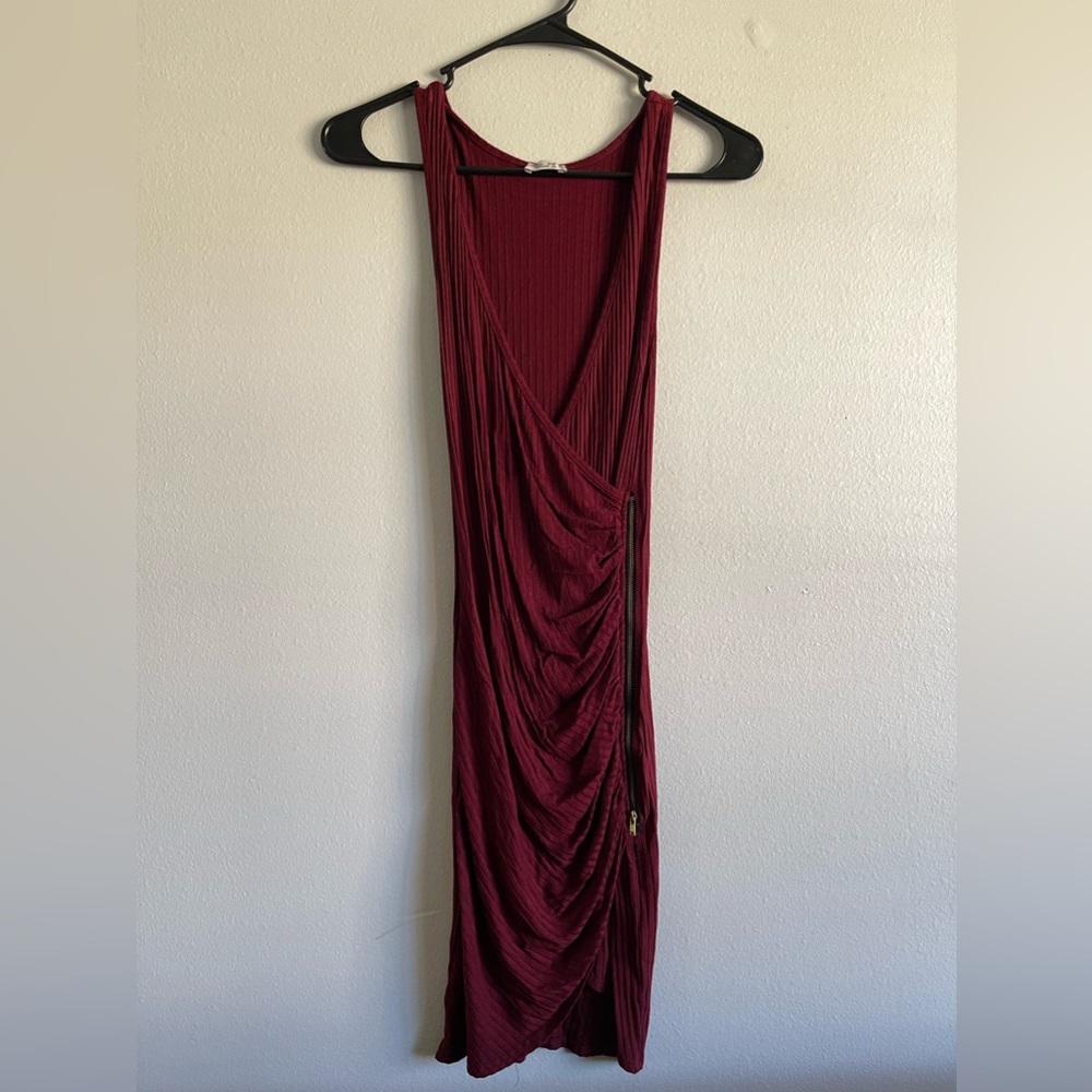 Burgundy fitted dress